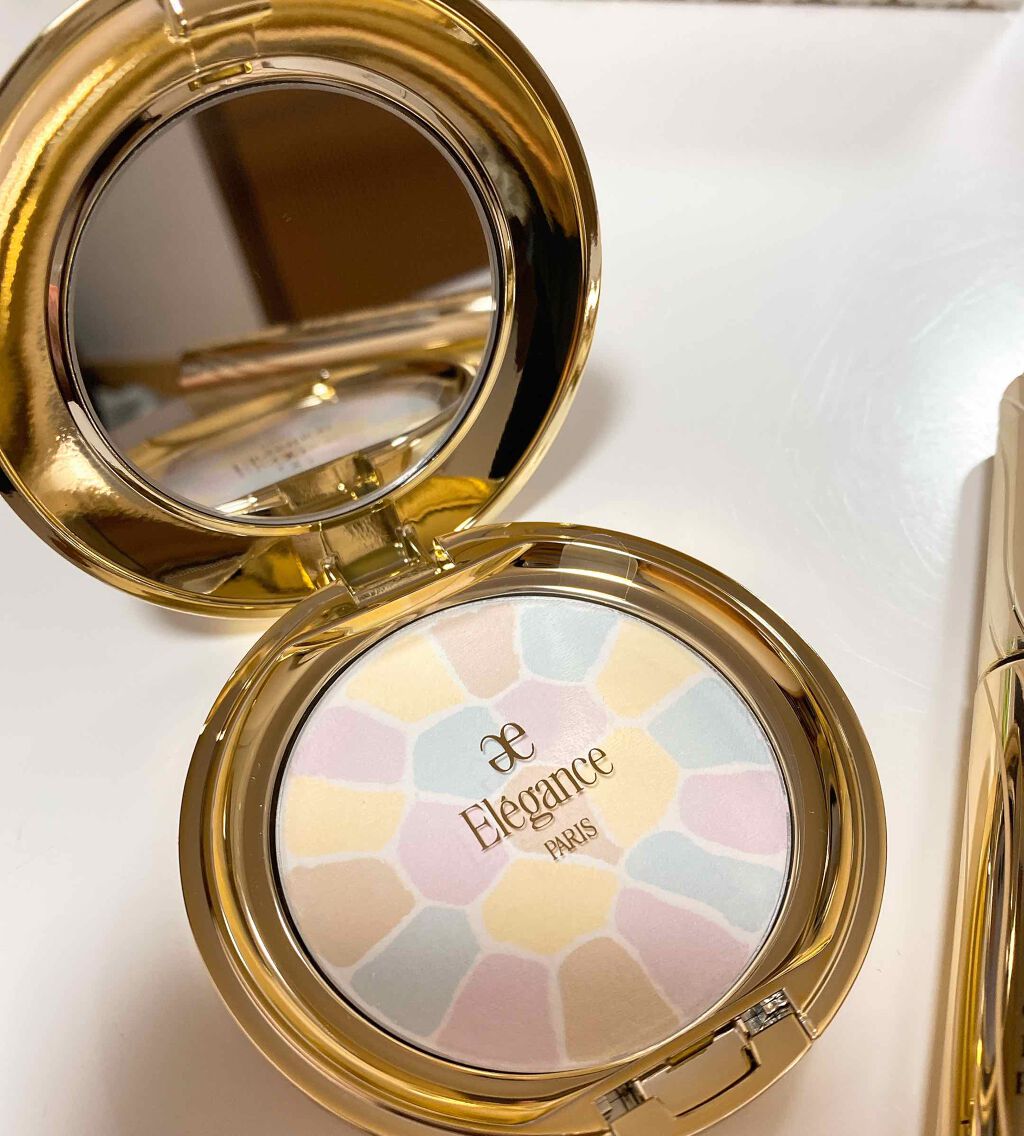 ラ プードル オートニュアンス/Elégance/プレストパウダーを使ったクチコミ（1枚目）