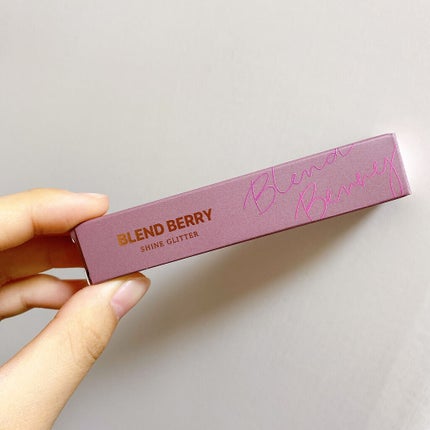 プリズムシャイングリッター/BLEND BERRY/グリッターを使ったクチコミ(4枚目)
