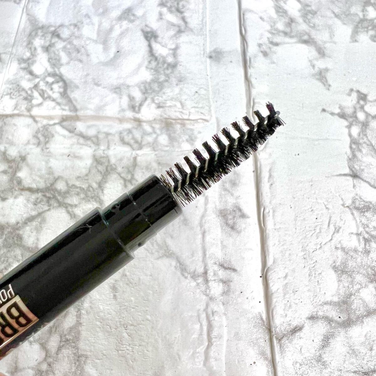 ファッションブロウ パウダーインペンシル N/MAYBELLINE NEW YORK/アイブロウペンシルを使ったクチコミ(2枚目)