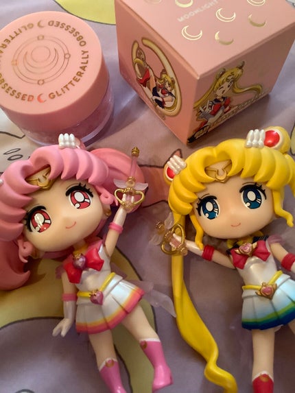 カラーポップ×セーラームーン/ColourPop/アイシャドウパレットを使ったクチコミ(5枚目)