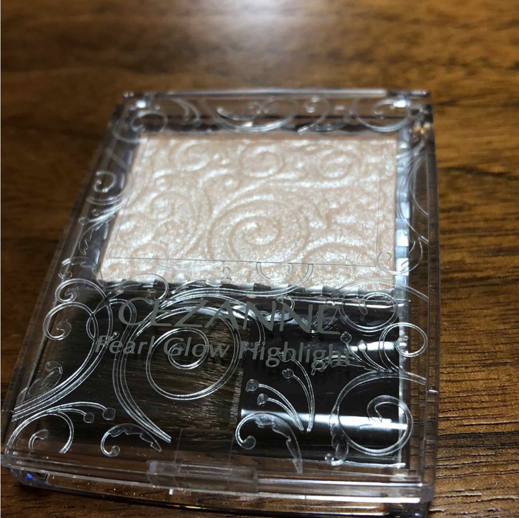 パールグロウハイライト/CEZANNE/パウダーハイライトを使ったクチコミ(1枚目)