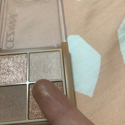 ベージュトーンアイシャドウ/CEZANNE/アイシャドウパレットを使ったクチコミ(6枚目)