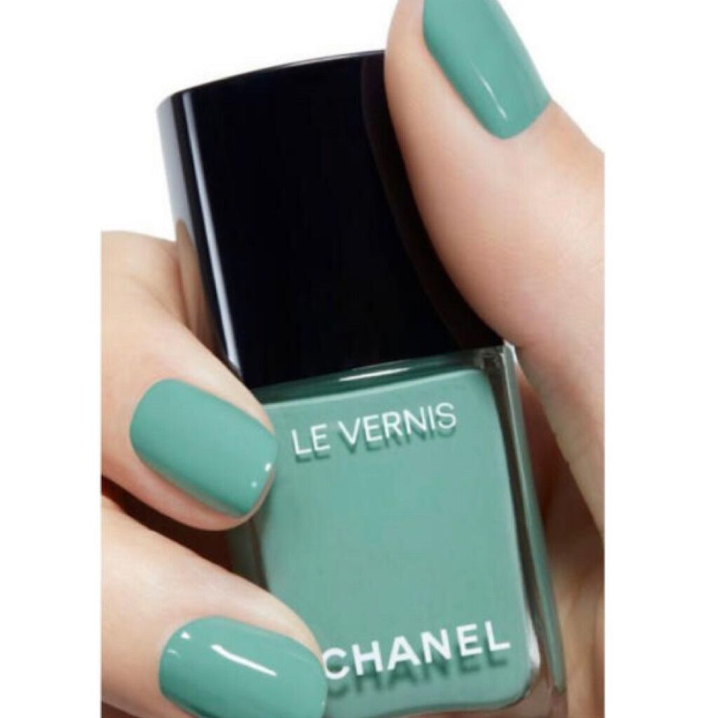 ヴェルニ ロング トゥニュ 590 ヴェルデ パステッロ/CHANEL/マニキュアを使ったクチコミ（3枚目）