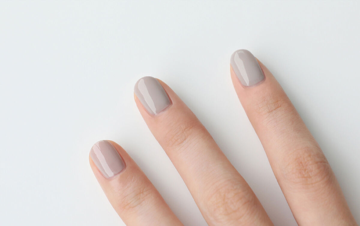 ブラッシングネイルカラー SANDY GREY