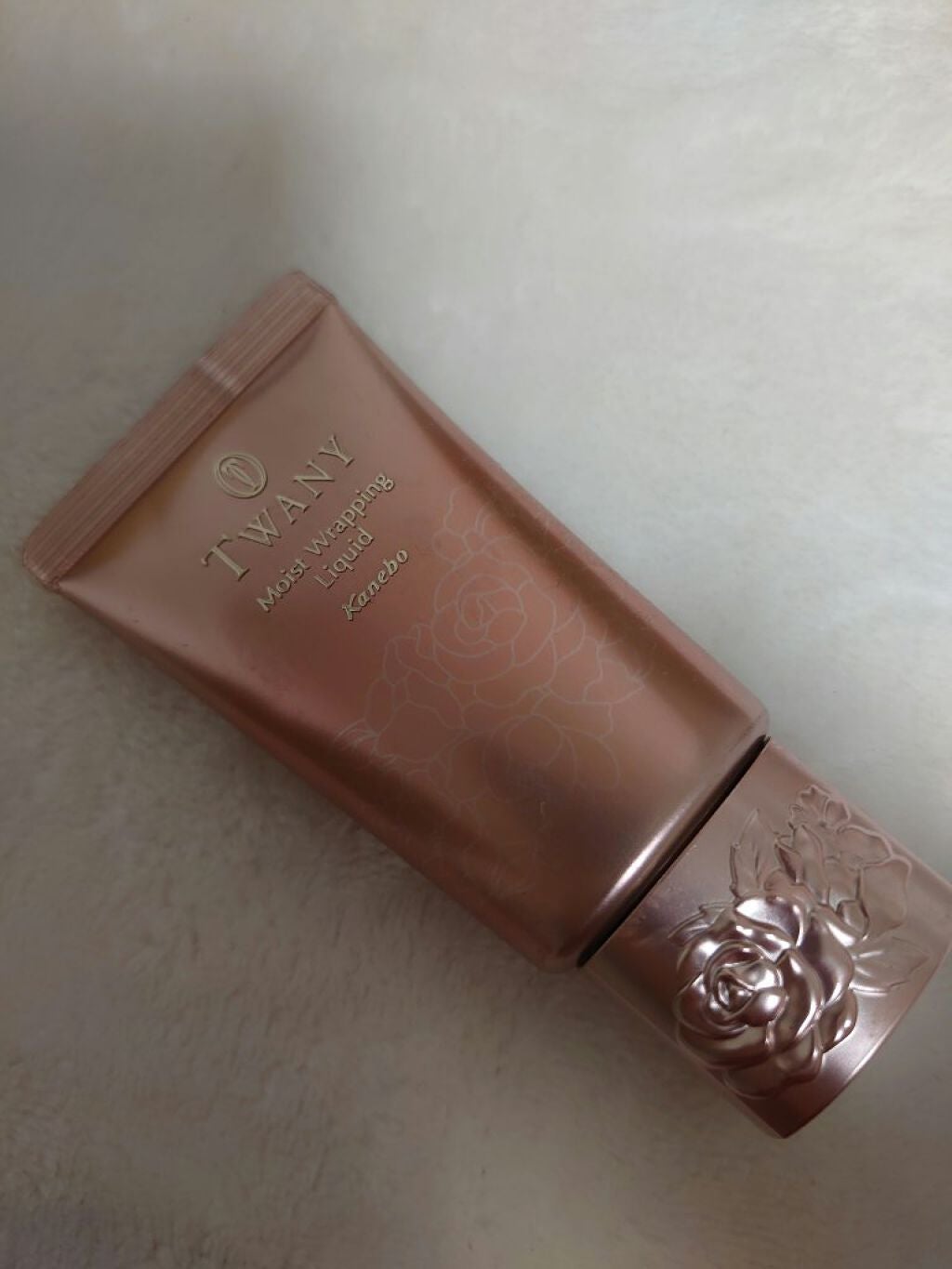 モイストラッピング リクイド/TWANY/リキッドファンデーションを使ったクチコミ(1枚目)