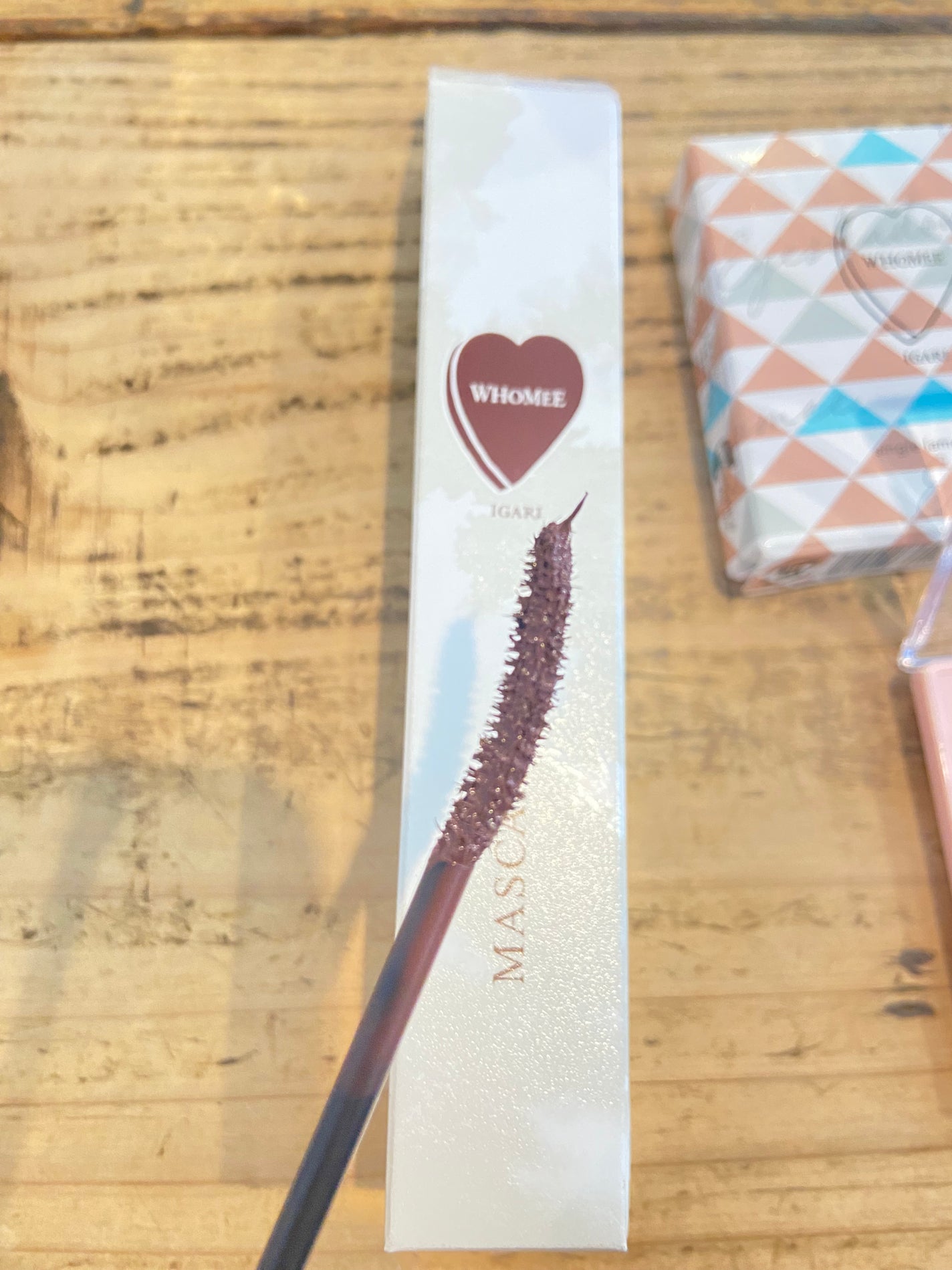 フーミー シングルラメシャドウ/WHOMEE/単色アイシャドウを使ったクチコミ(2枚目)