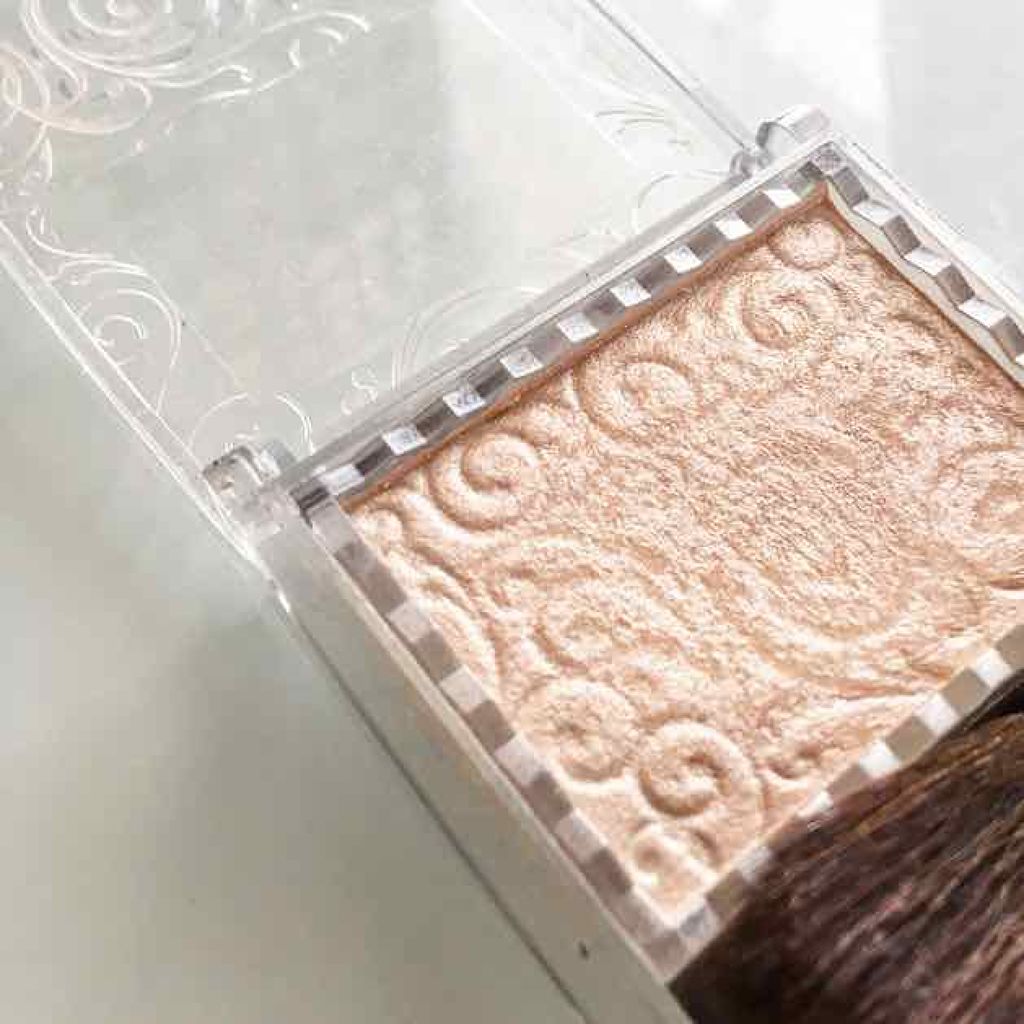 パールグロウハイライト/CEZANNE/パウダーハイライトを使ったクチコミ(1枚目)