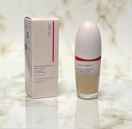 エッセンス スキングロウ ファンデーション 330 Bamboo/SHISEIDO/リキッドファンデーションの画像