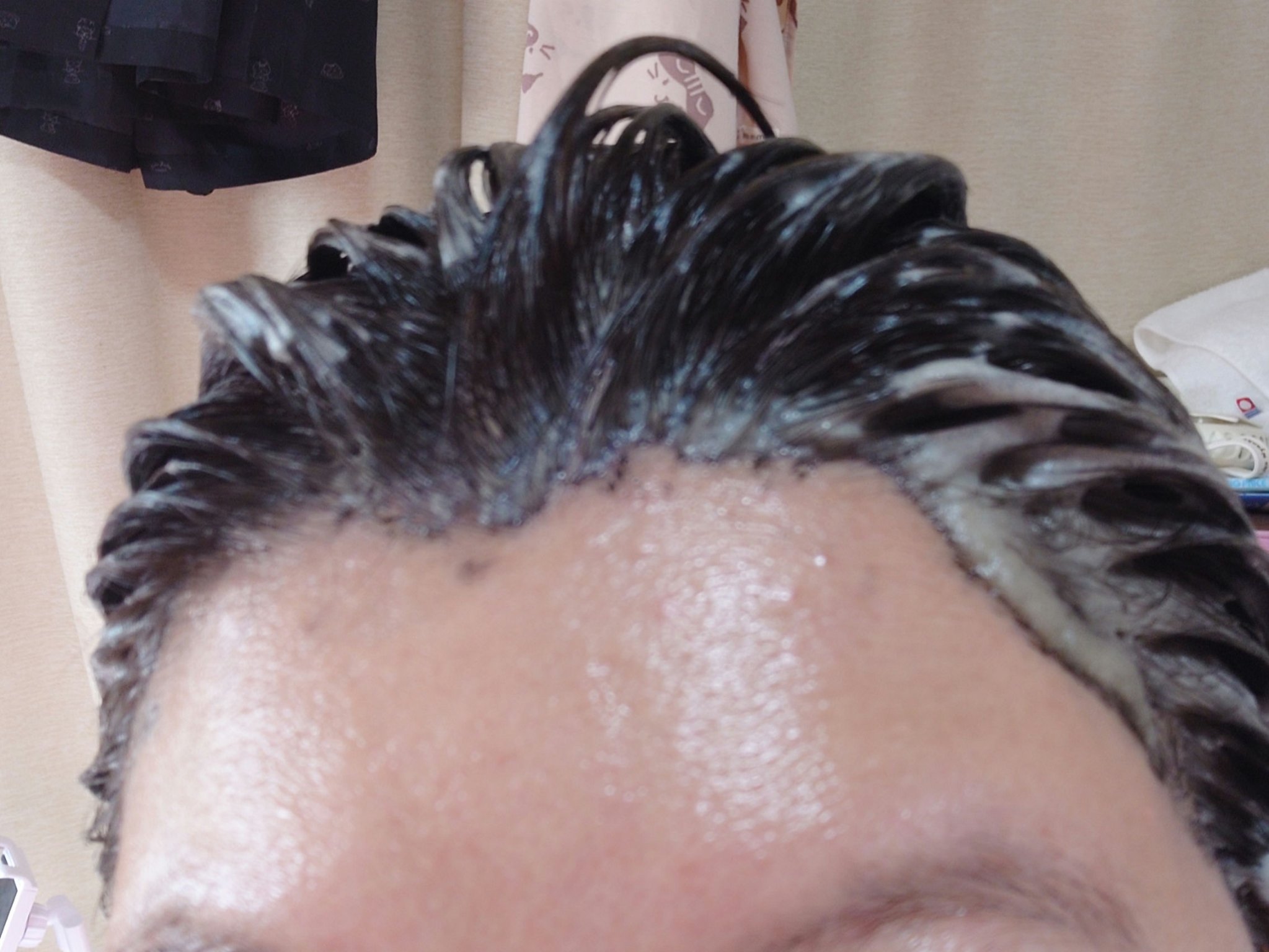 泡カラー ロイヤルブラウン/リーゼ/ヘアカラーを使ったクチコミ（2枚目）