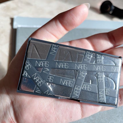 アンラップド ミニアイシャドーパレット DOLCE VITA/NARS/アイシャドウパレットを使ったクチコミ(5枚目)