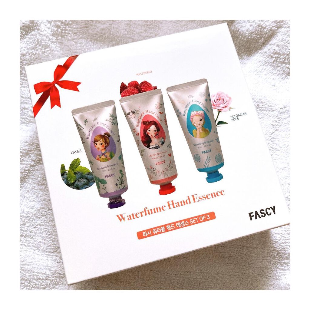 ウォーターフュームハンドエッセンス/FASCY(パーシー)/ハンドクリームを使ったクチコミ(2枚目)