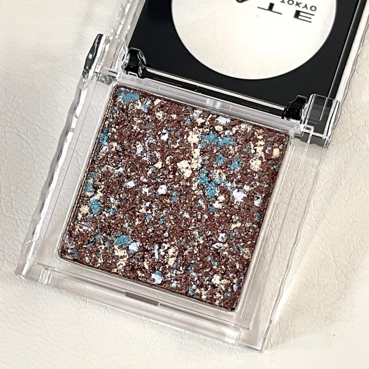 ギャラクシーモードアイズ/KATE/単色アイシャドウを使ったクチコミ(2枚目)