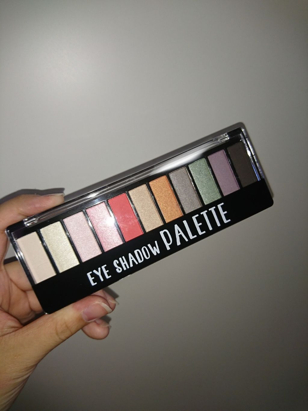 アイシャドウパレット/ビューティーワールド/アイシャドウパレットを使ったクチコミ（1枚目）