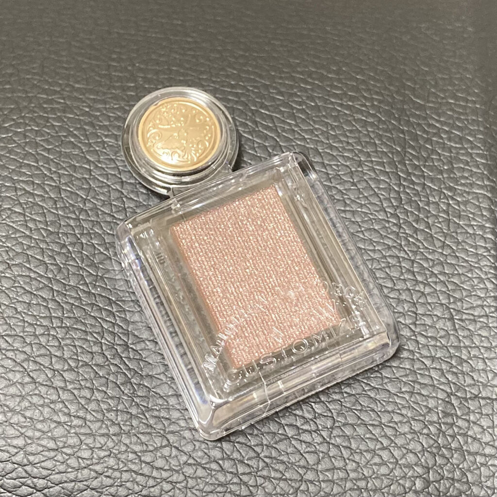 シャドーカスタマイズ/MAJOLICA MAJORCA/単色アイシャドウを使ったクチコミ（2枚目）