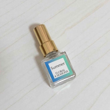 【武蔵野ワークス 】
オードパルファム「Summer」
ユニセックス

・価格
1ml 183円(税込)
4ml 880円(税込)
25mlもあり

・香り
シトラス系×(樹木+ハーブ)
最初はシトラス