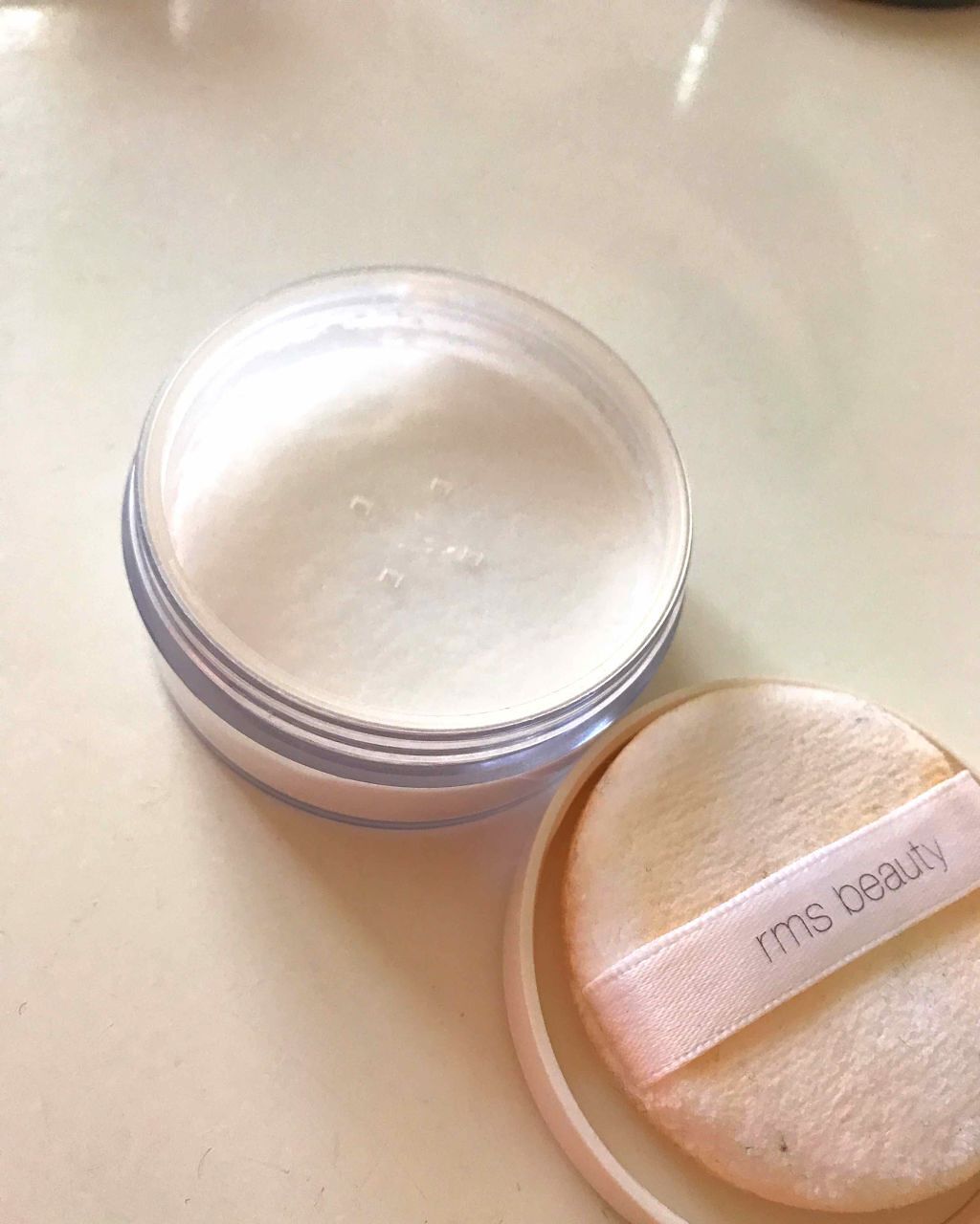 アンパウダー/rms beauty/ルースパウダーを使ったクチコミ(2枚目)