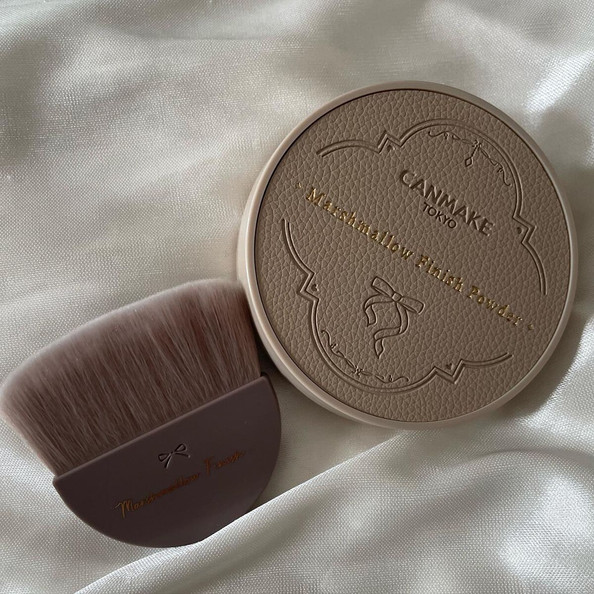 マシュマロフィニッシュパウダー　～Abloom～/キャンメイク/プレストパウダーを使ったクチコミ（1枚目）