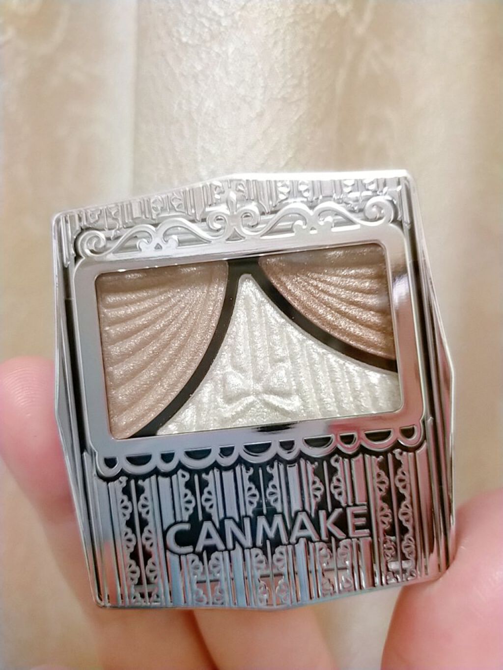 ジューシーピュアアイズ/キャンメイク/アイシャドウパレットを使ったクチコミ（2枚目）