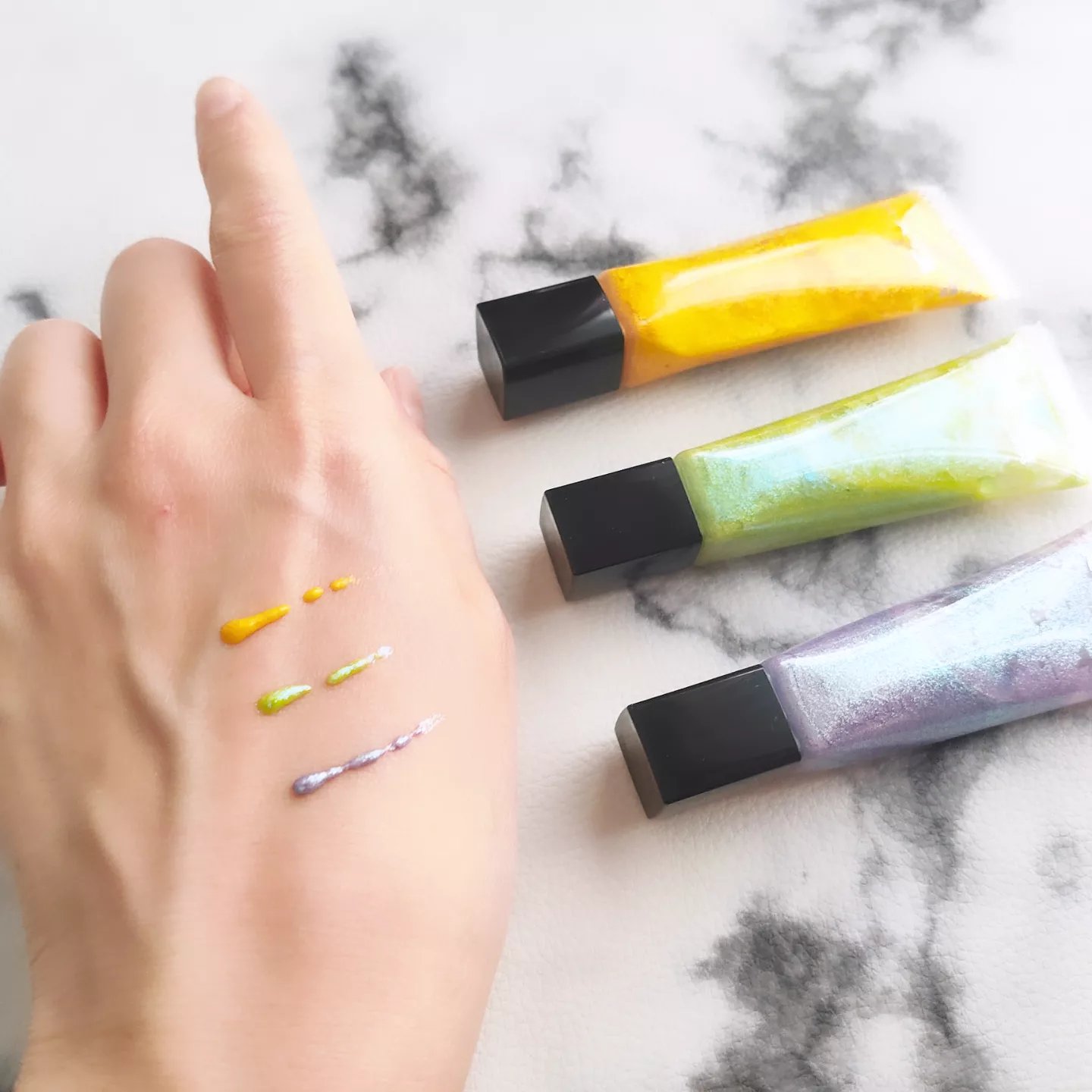 ケイト ミラージェルシャドウ EX-3 人工衛星のプラネタリウム(パープルカラー×グリーンラメ) (限定) 10g/KATE/ジェル・クリームアイシャドウを使ったクチコミ（3枚目）