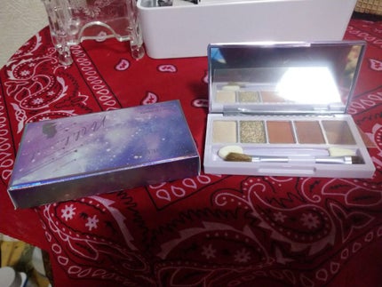 バビメロシャイニーアイパレット/VAVI MELLO/アイシャドウパレットを使ったクチコミ(1枚目)