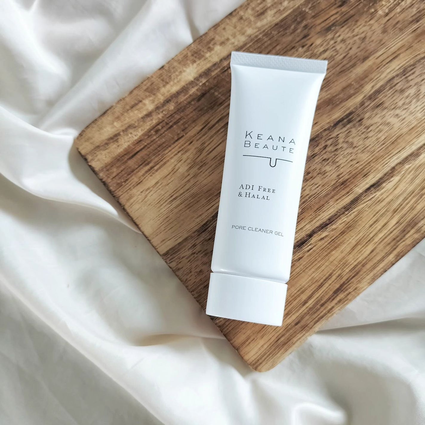 洗顔前の毛穴づまり落とし/ケアナボーテ/クレンジングジェルを使ったクチコミ(1枚目)