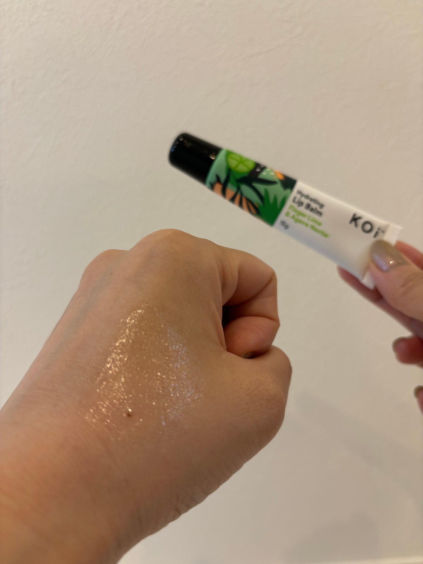 candy3ks on LIPS 「⚪️KOiHydratingLipBalmFingerlime..」(3枚目)