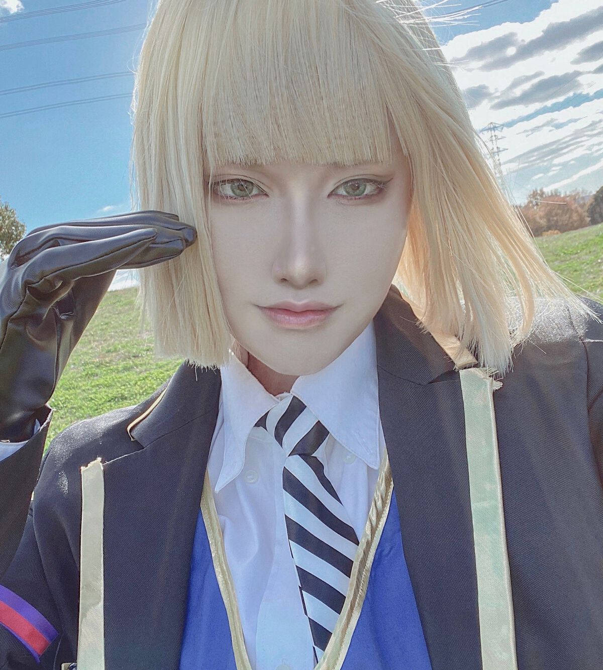 眠の民 on LIPS 「コスプレ画像です‼️ツイステッドワンダーランドという作品で男装..」(1枚目)