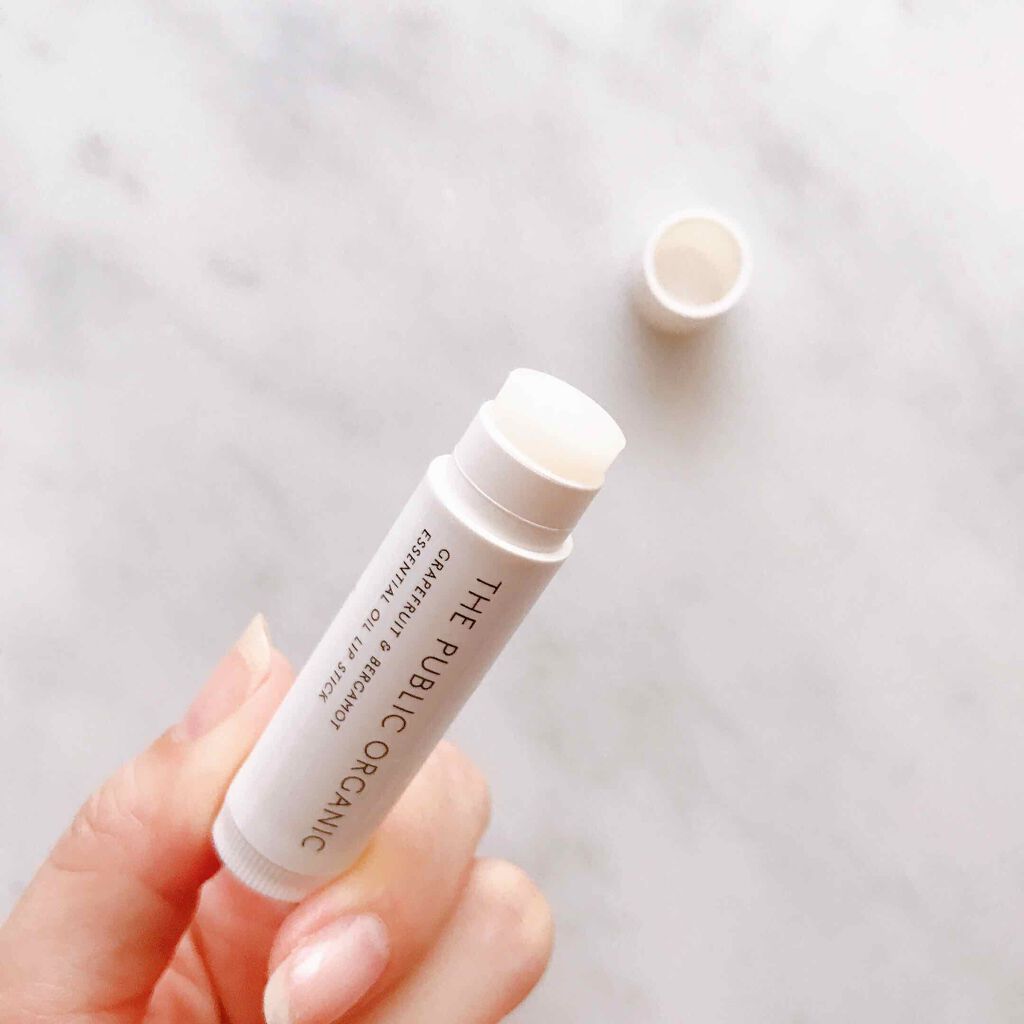 オーガニック認証 精油リップスティック スーパーポジティブ ライズ/THE PUBLIC ORGANIC/リップクリームを使ったクチコミ（1枚目）