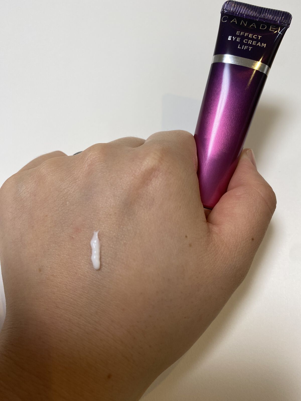 エフェクト アイクリーム リフト/CANADEL/アイケア・アイクリームを使ったクチコミ（2枚目）