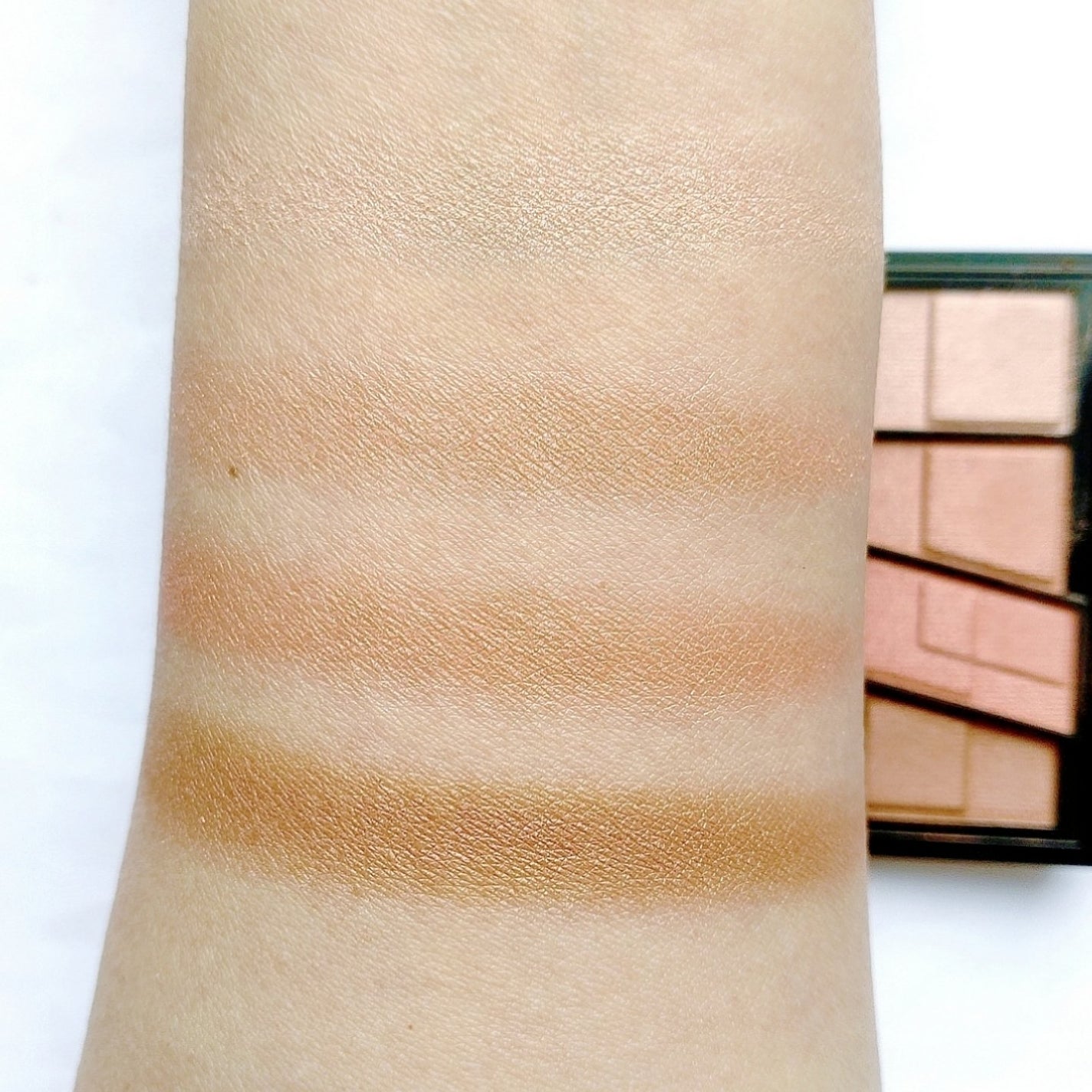 デザイニングブラウンアイズ/KATE/アイシャドウパレットを使ったクチコミ(7枚目)