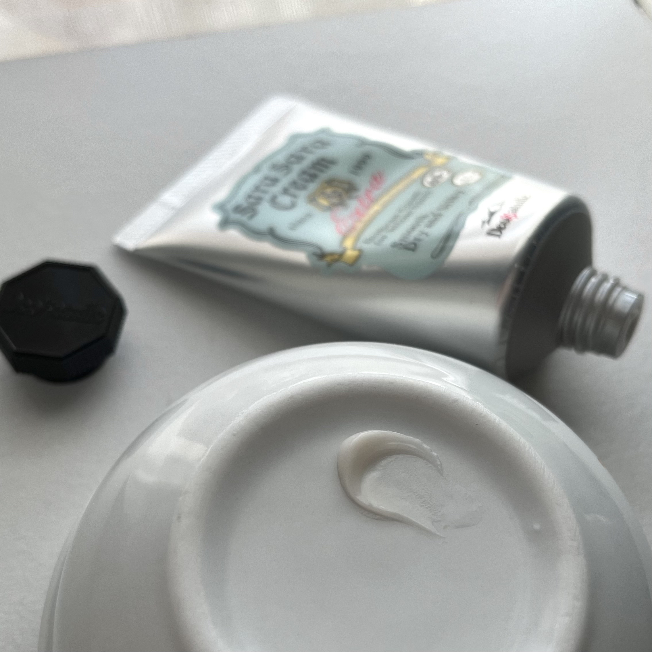 薬用足指さらさらクリーム/デオナチュレ/デオドラント・制汗剤を使ったクチコミ（2枚目）