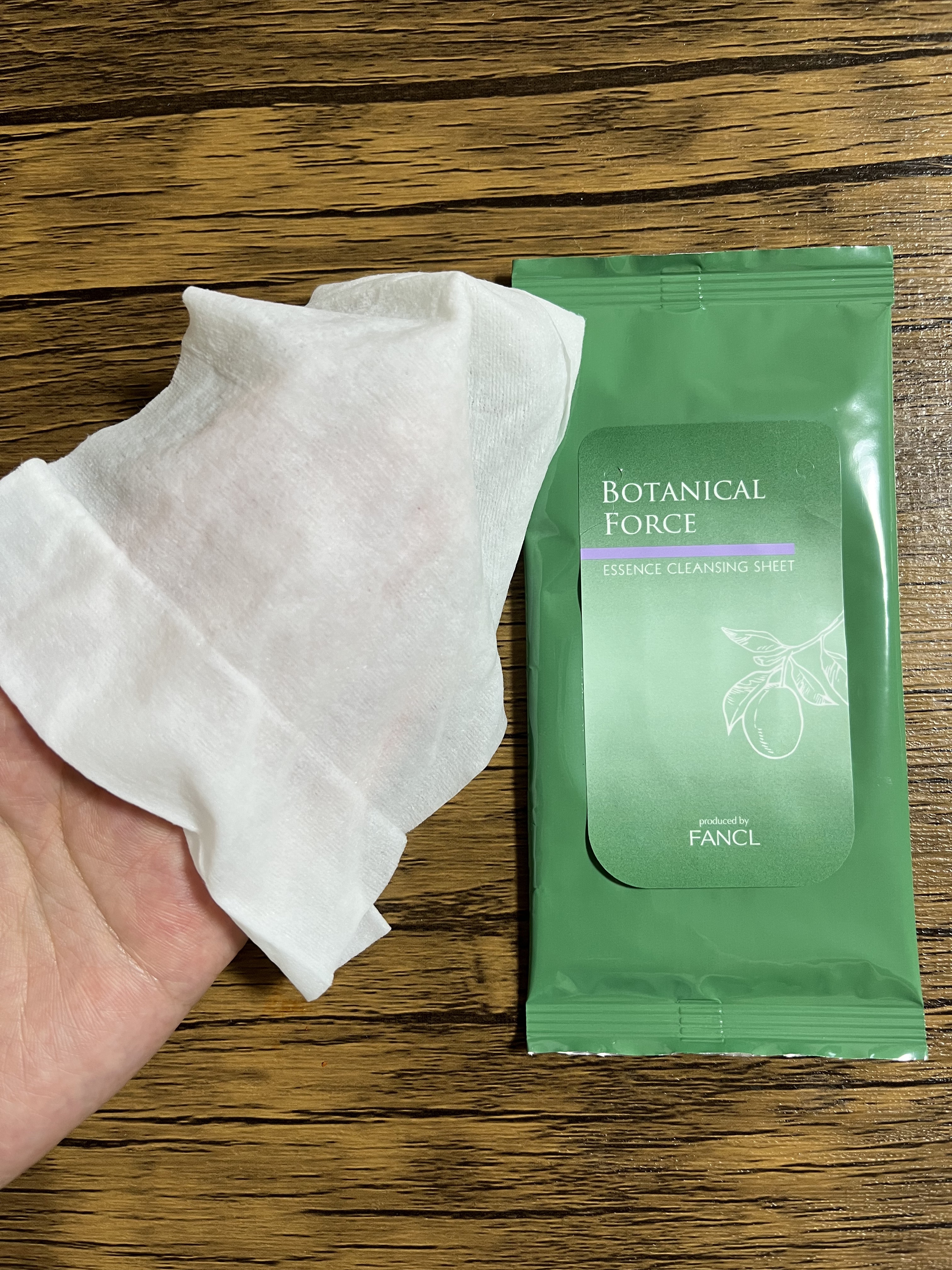 うるつるシートクレンジング/ボタニカルフォース/クレンジングシートを使ったクチコミ（3枚目）