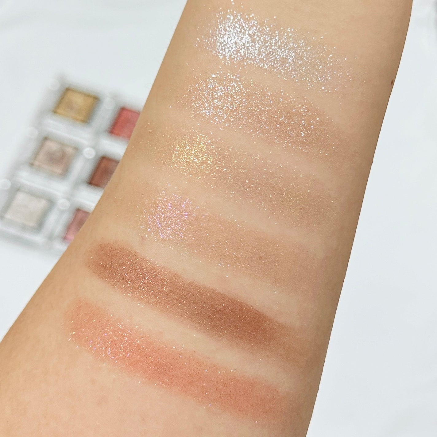 アディクション ザ アイシャドウ スパークル/ADDICTION/単色アイシャドウを使ったクチコミ(8枚目)