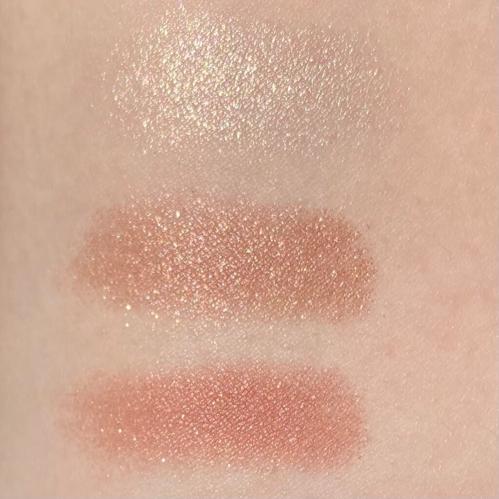 トーンアップアイシャドウ/CEZANNE/アイシャドウパレットを使ったクチコミ(2枚目)