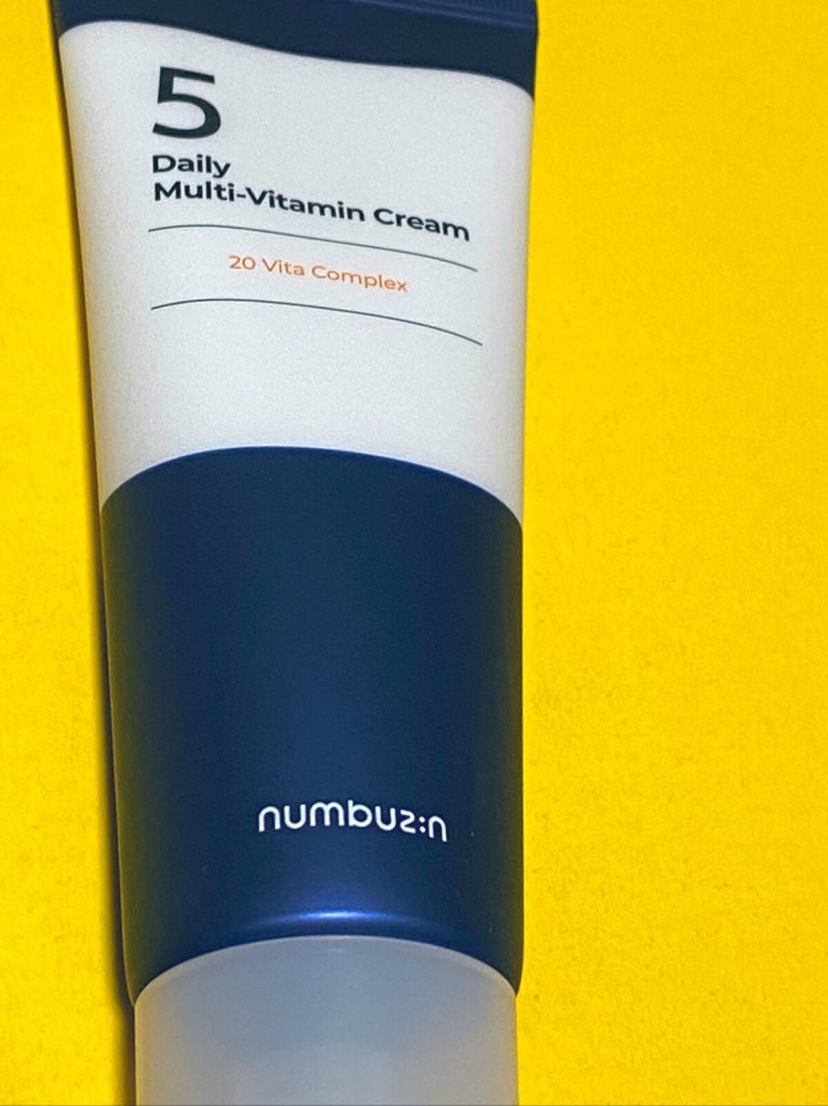 mike on LIPS 「夏終わりの新商品なんですが、これからの季節に良さげでした。ビタ..」(3枚目)