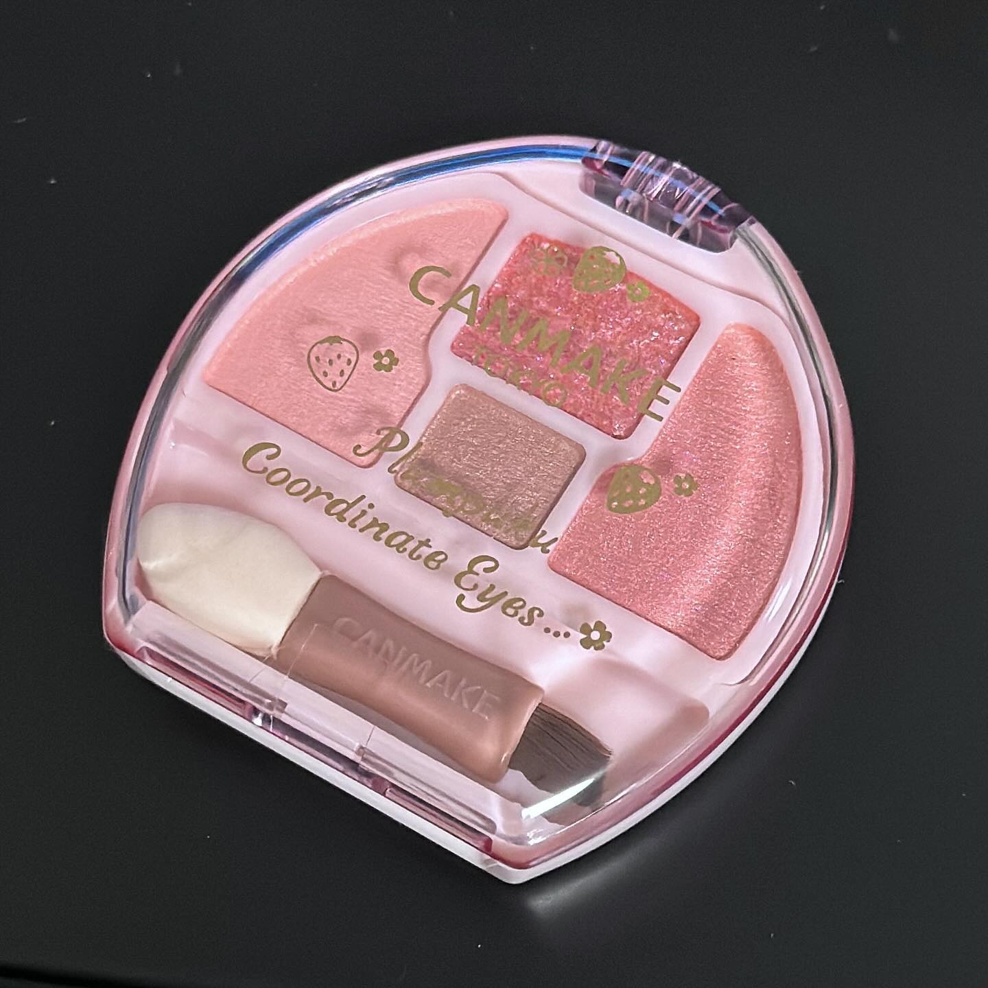 プランぷくコーデアイズ/キャンメイク/パウダーアイシャドウを使ったクチコミ（1枚目）