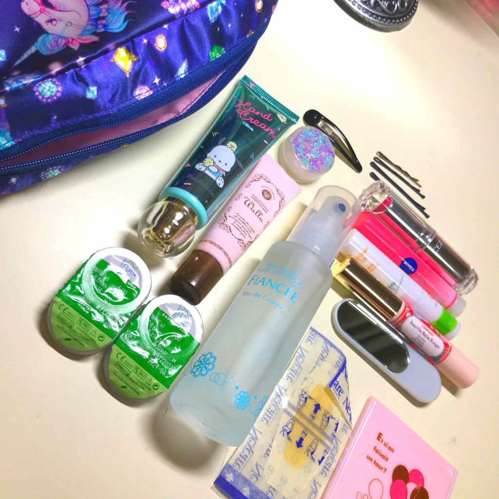 モイストピュアカラーリップ/ニベア/リップクリームを使ったクチコミ(2枚目)