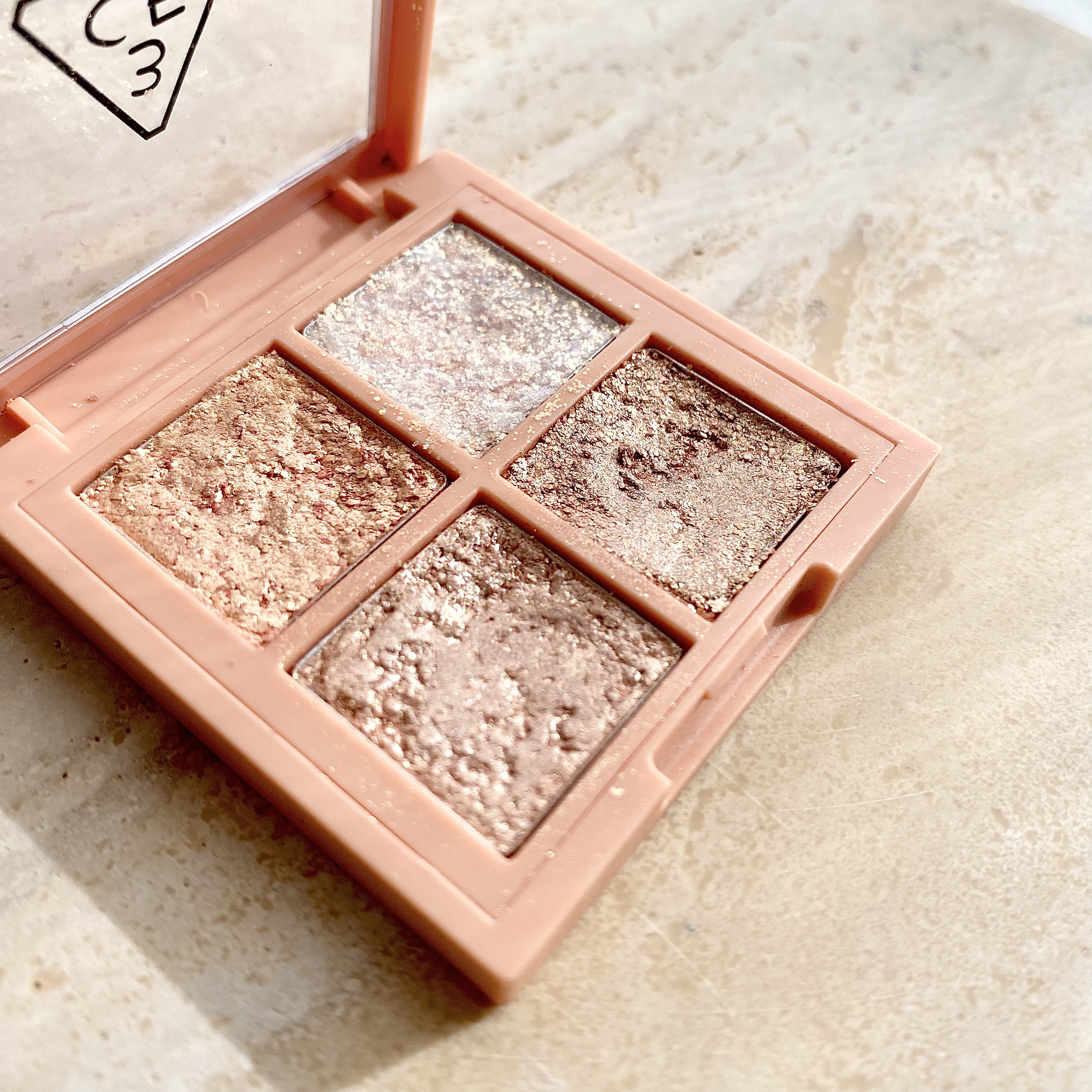 3CE ミニ マルチアイカラーパレット/3CE/アイシャドウパレットを使ったクチコミ（2枚目）