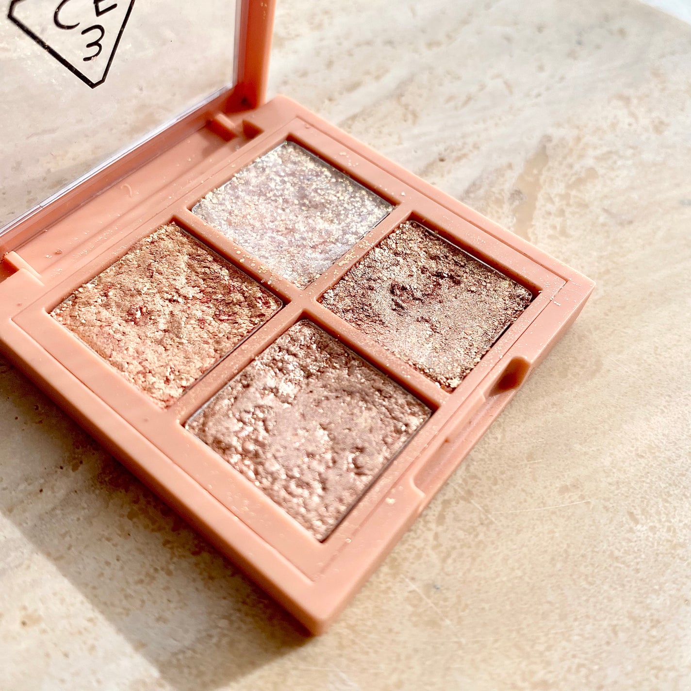 3CE ミニ マルチアイカラーパレット/3CE/アイシャドウパレットを使ったクチコミ(2枚目)