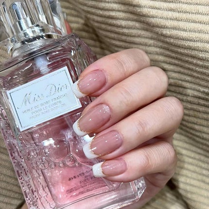 cst on LIPS 「#frenchnails#フレンチネイル#マーブルネイル💅#ネ..」(2枚目)