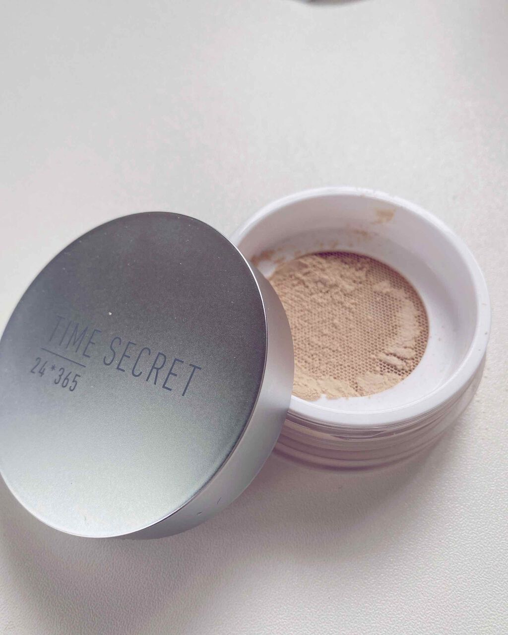 ミネラルフィニッシュパウダー ベージュ/TIME SECRET/ルースパウダーを使ったクチコミ（2枚目）