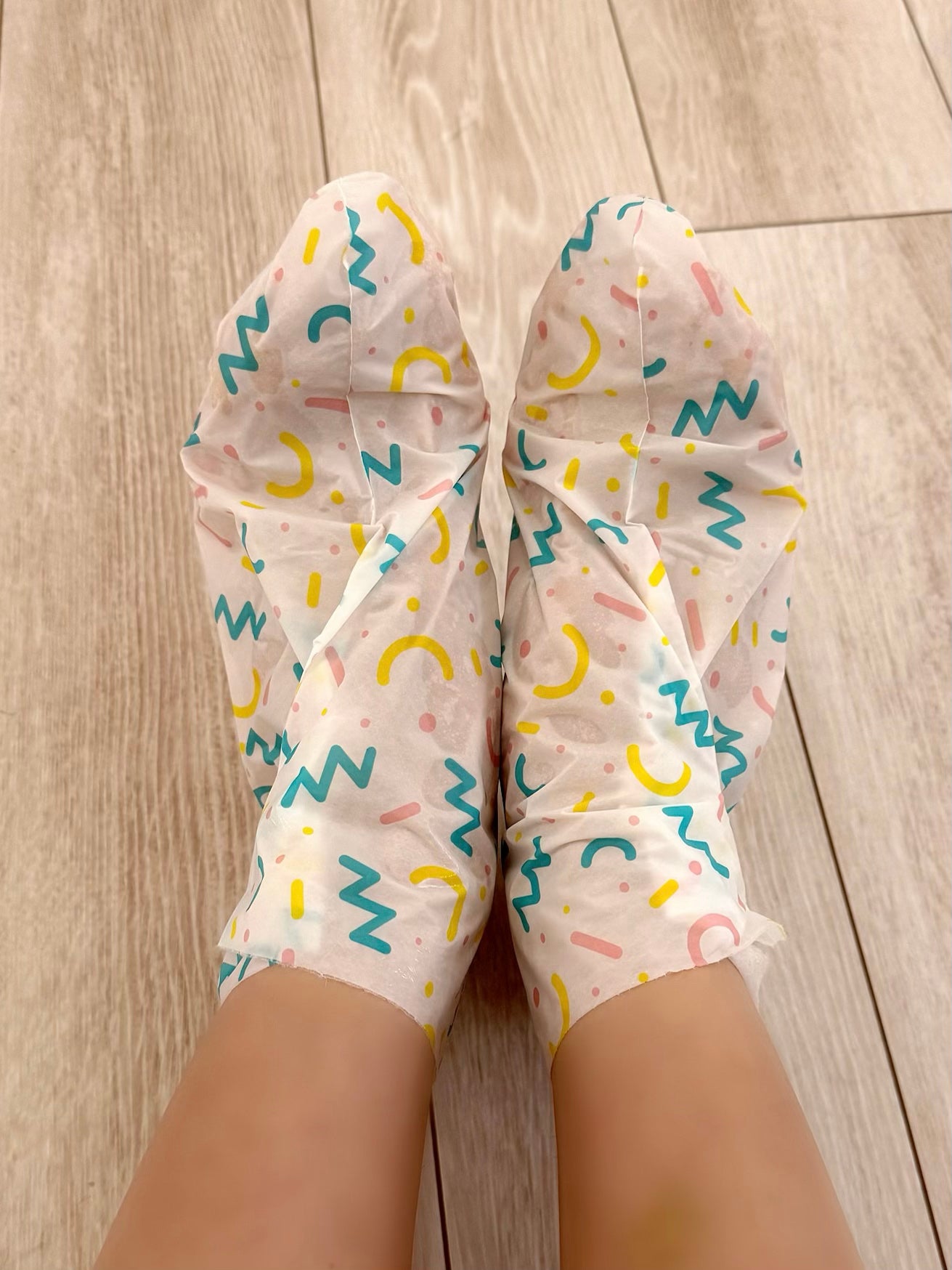 シルキーココナッツオイルフットマスク /MADFORCOS/レッグ・フットケアを使ったクチコミ(2枚目)