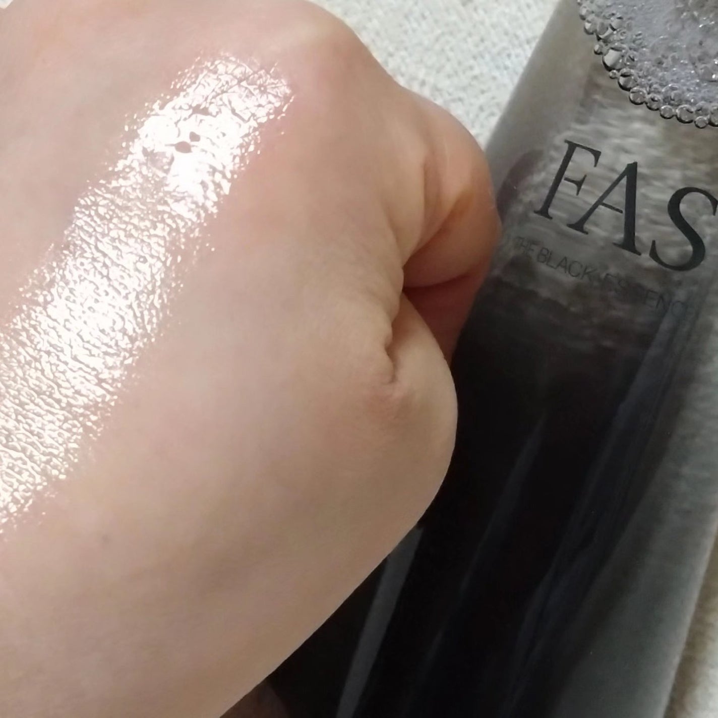 ザ ブラック エッセンス/FAS/化粧水を使ったクチコミ(5枚目)