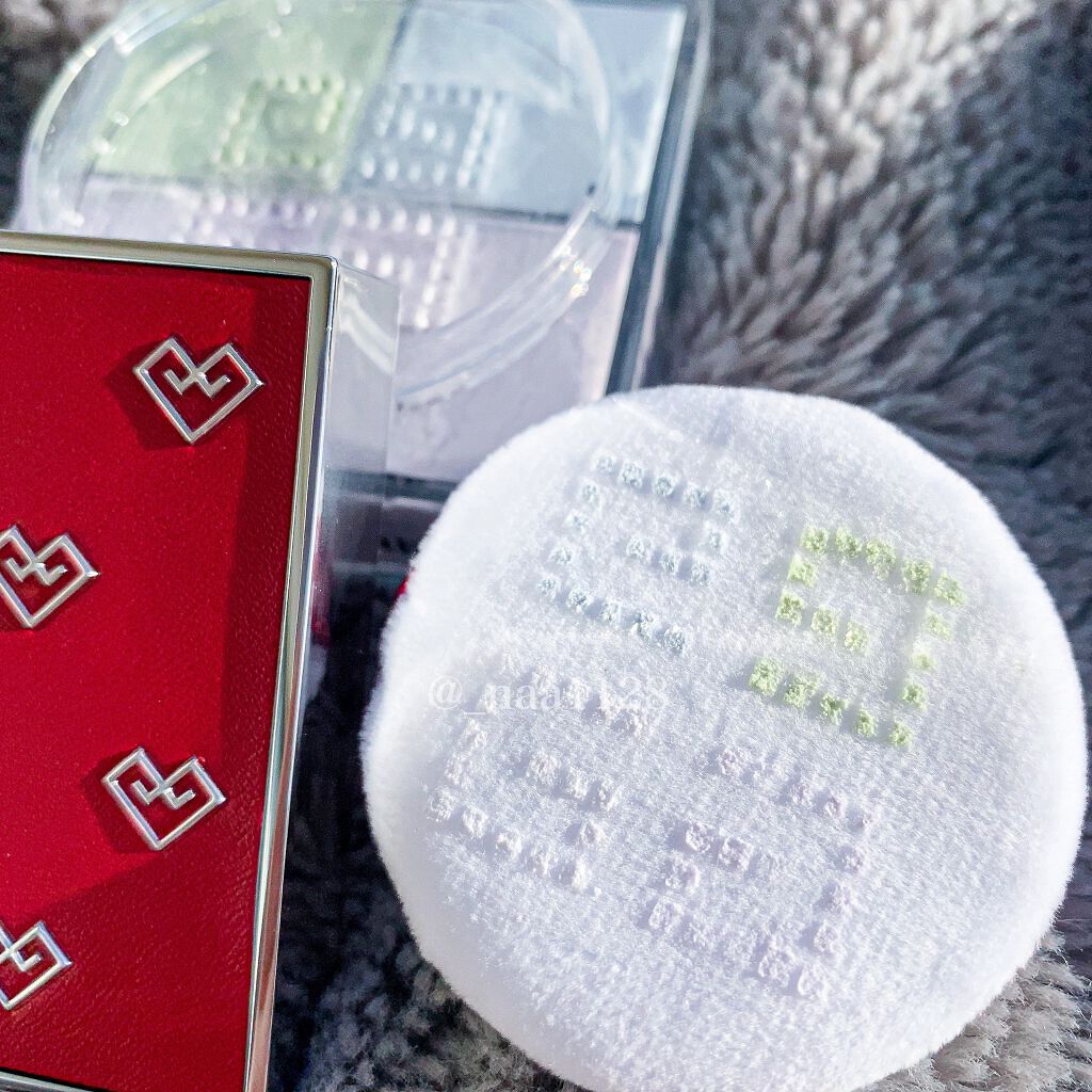 プリズム・リーブル/GIVENCHY/ルースパウダーを使ったクチコミ(4枚目)