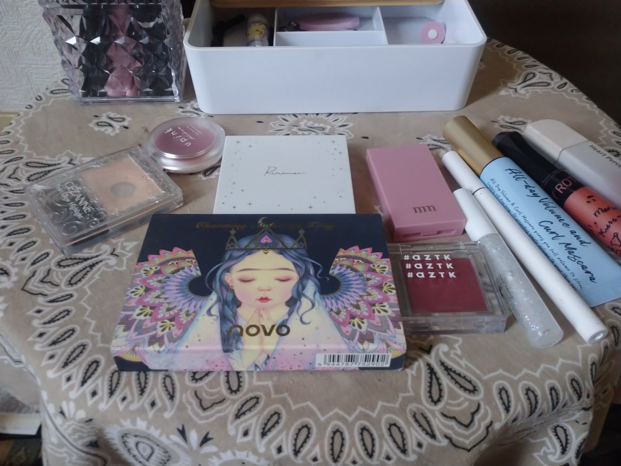 アイシャドウパレット 8色/xixi/アイシャドウパレットを使ったクチコミ（2枚目）