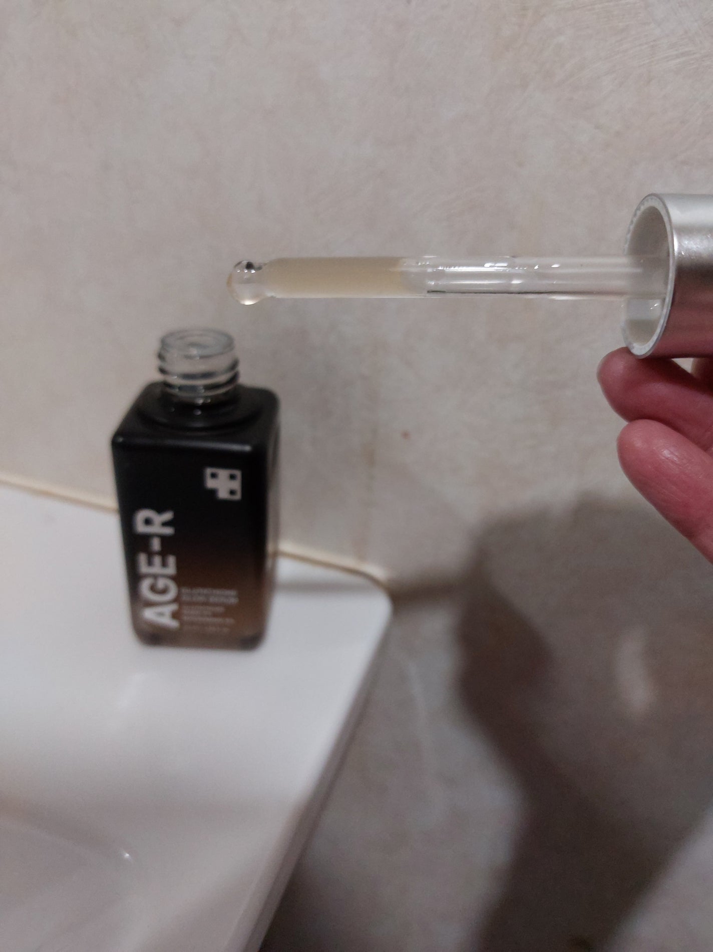 グルタチオングロウアンプル/MEDICUBE/美容液を使ったクチコミ(2枚目)