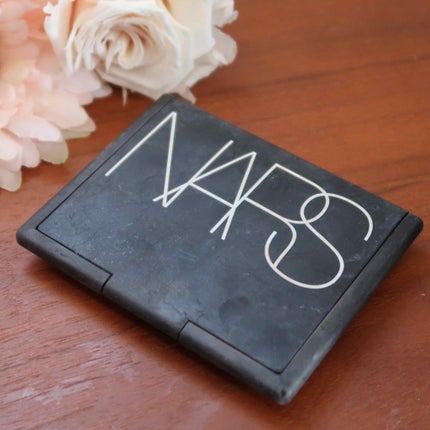 コントゥアーブラッシュ/NARS/プレストパウダーを使ったクチコミ(2枚目)