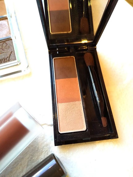 ケイト デザイニングアイブロウ3D/KATE/パウダーアイブロウを使ったクチコミ(5枚目)