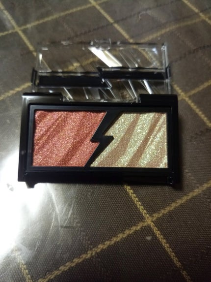 エレクトリックショックアイズ OR-2 クラッシュブロンズ/KATE/アイシャドウパレットを使ったクチコミ(2枚目)