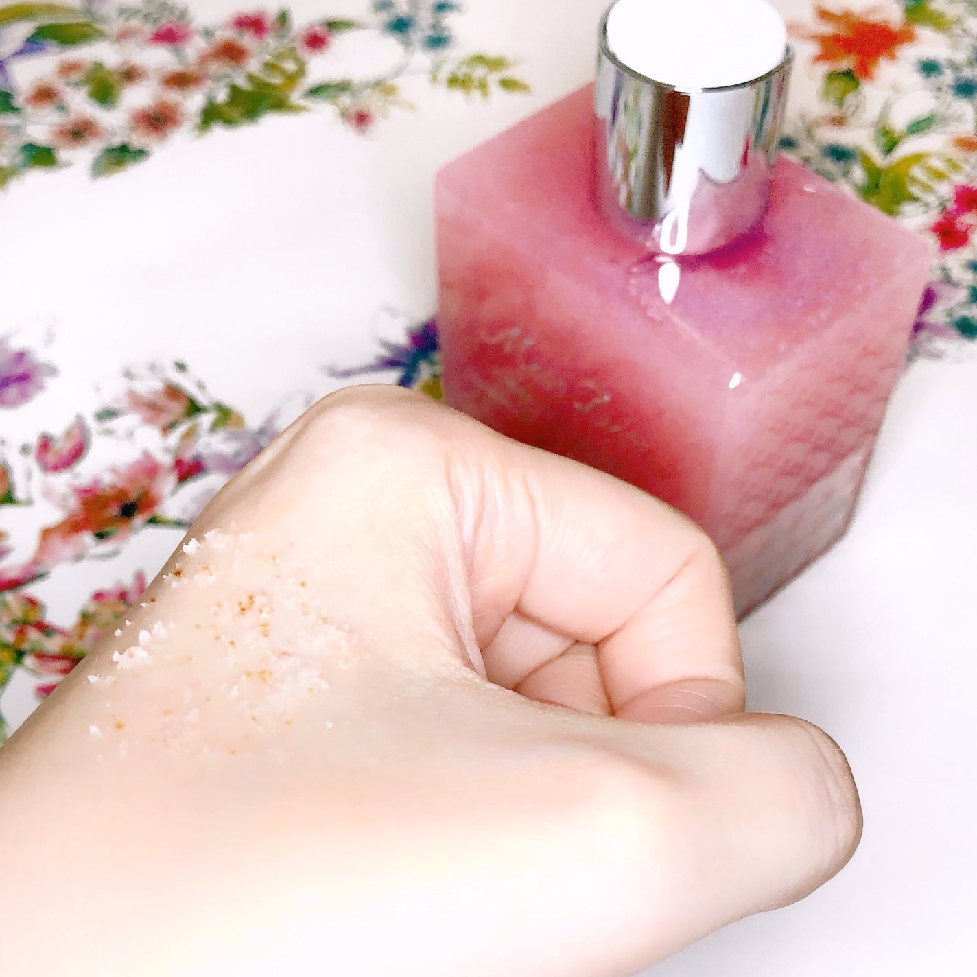 ミス ディオール ボディ スクラブ/Dior/ボディスクラブを使ったクチコミ(7枚目)